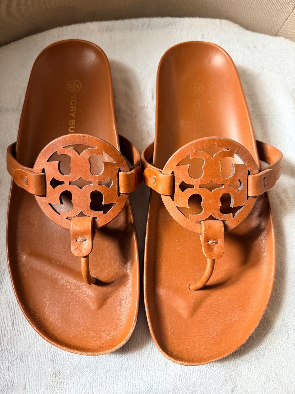 Tory Burch Miller Cloud Leather Thong Sandals - Bourbon Miele, Size 10.5